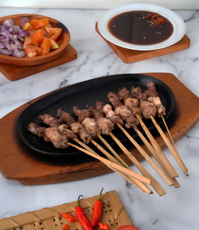 sate kambing muda